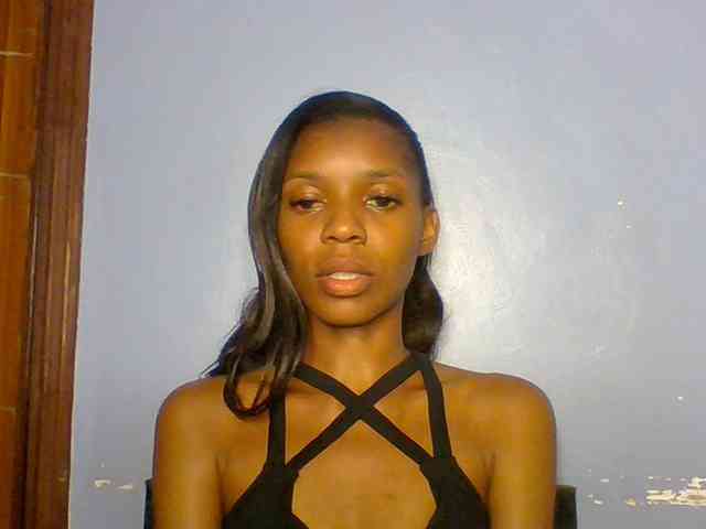 Model: Spiced-sweetness