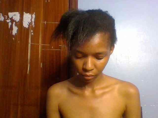 Model: Spiced-sweetness