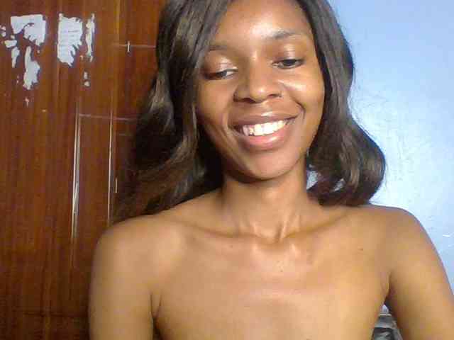Model: Spiced-sweetness