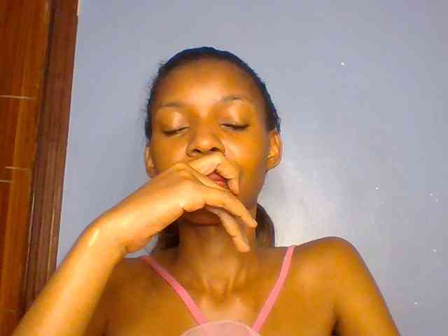 Spiced-sweetness webcam