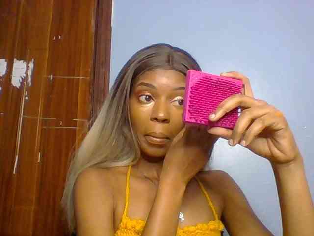 Spiced-sweetness webcam