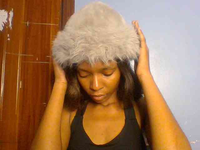 Spiced-sweetness's cam show statistics and live stream