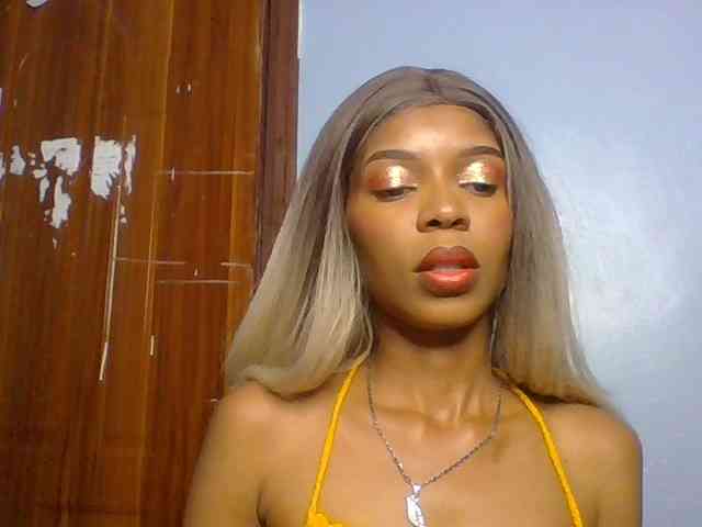 Spiced-sweetness webcam