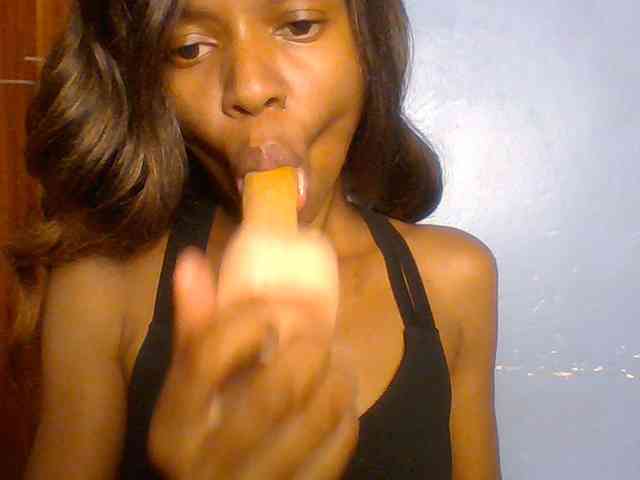 Model: Spiced-sweetness