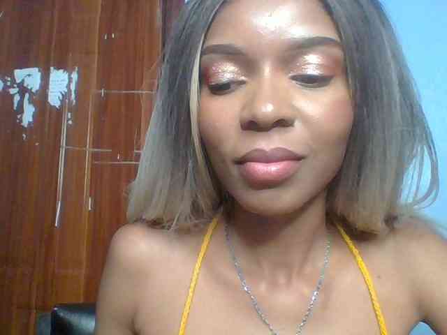 Spiced-sweetness webcam