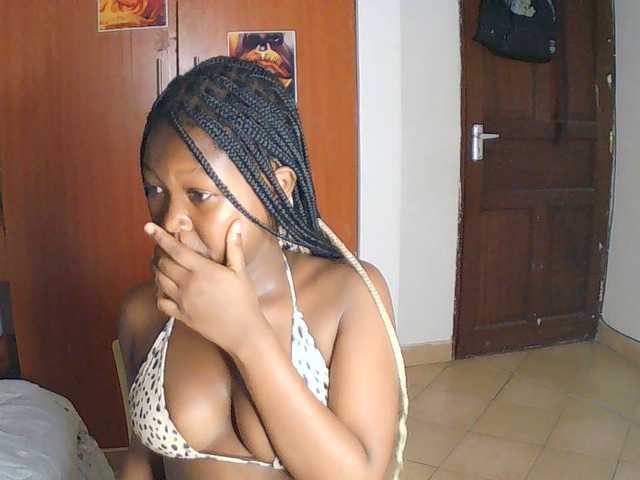 AmaniG live cam on BongaCams