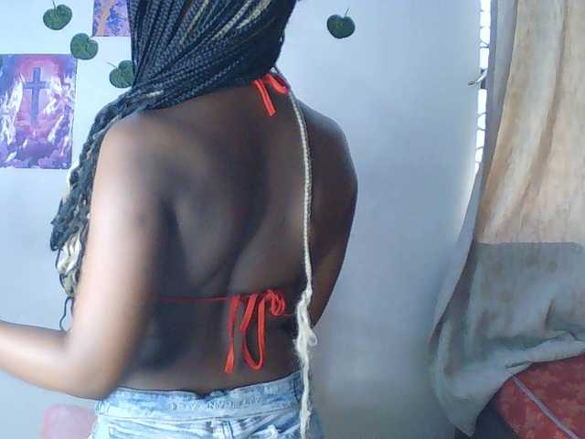 AmaniG live cam on BongaCams