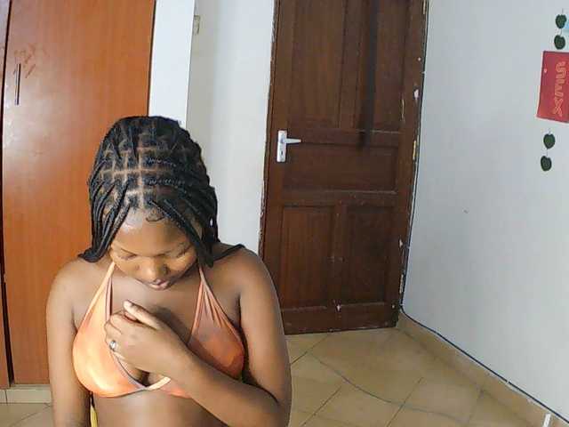 AmaniG live cam on BongaCams