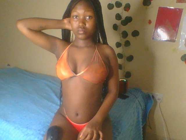 AmaniG live cam on BongaCams