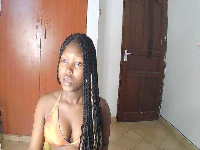 AmaniG live cam on BongaCams
