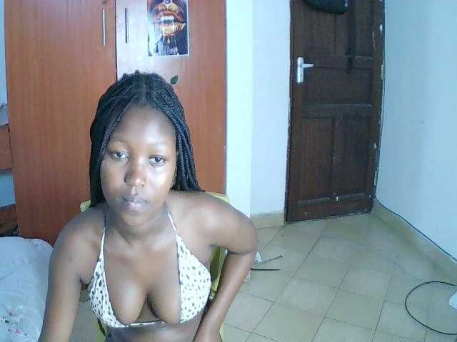 AmaniG live cam on BongaCams