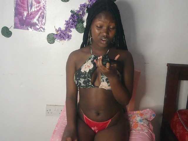 AmaniG live cam on BongaCams