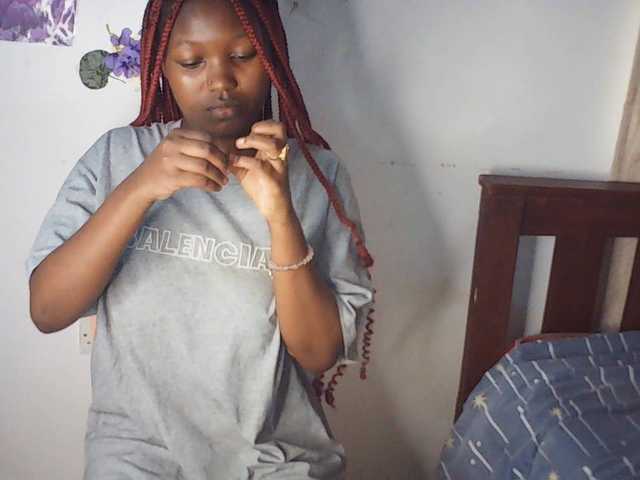 AmaniG live cam on BongaCams