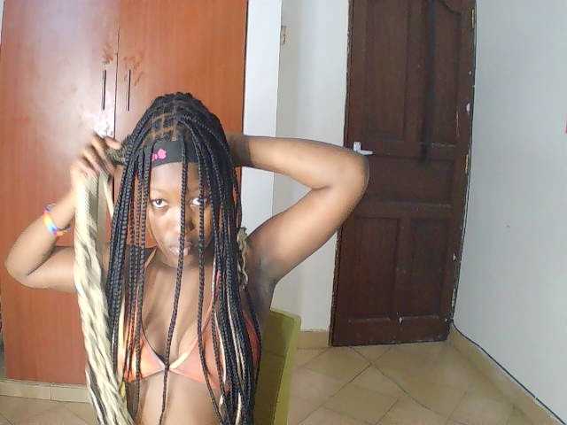 AmaniG live cam on BongaCams