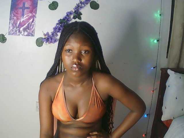 AmaniG live cam on BongaCams
