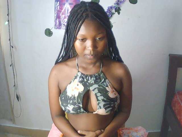AmaniG live cam on BongaCams