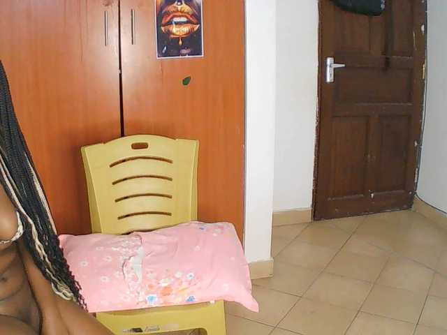 AmaniG live cam on BongaCams