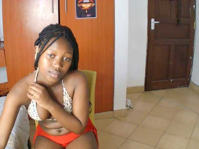 AmaniG live cam on BongaCams