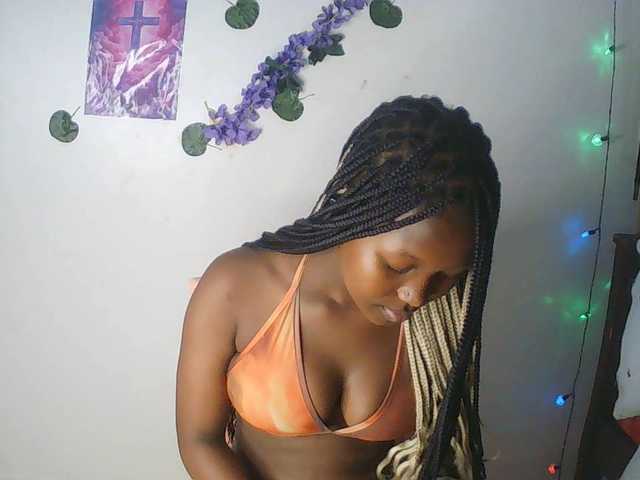 AmaniG live cam on BongaCams
