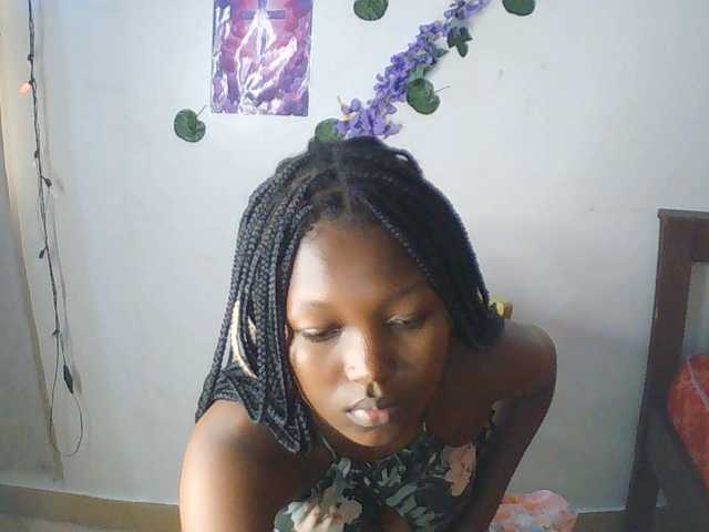 AmaniG live cam on BongaCams