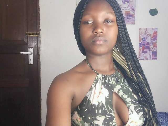 AmaniG live cam on BongaCams