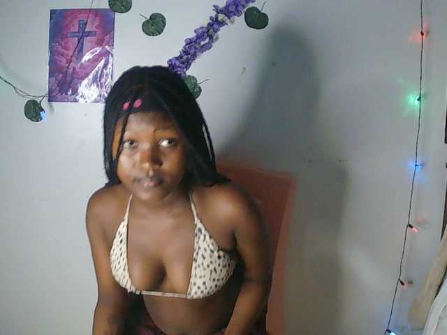 AmaniG live cam on BongaCams