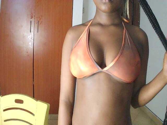 AmaniG live cam on BongaCams