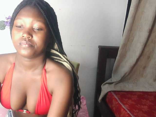 AmaniG live cam on BongaCams