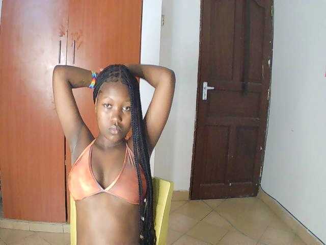 AmaniG live cam on BongaCams