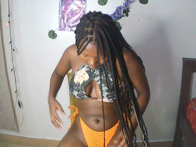 AmaniG live webcam show
