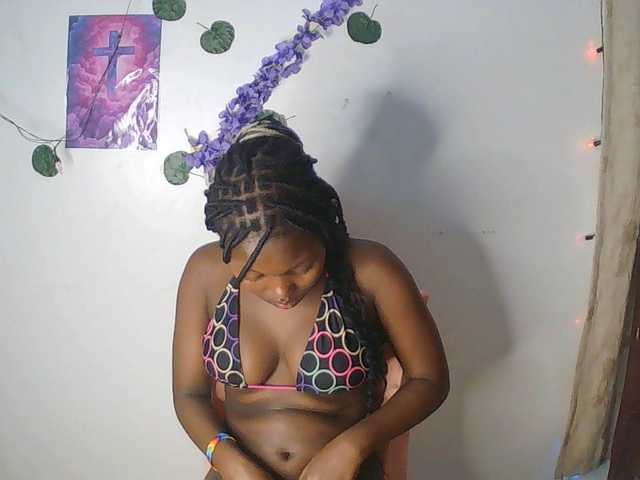 AmaniG live cam on BongaCams