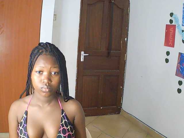 AmaniG live cam on BongaCams