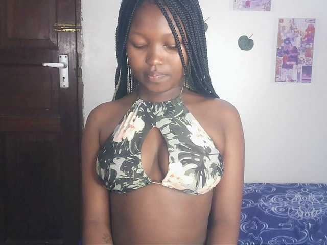AmaniG live cam on BongaCams