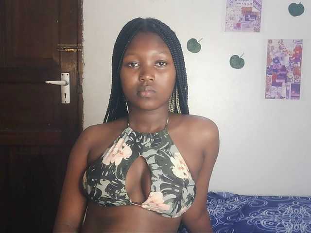 AmaniG live cam on BongaCams
