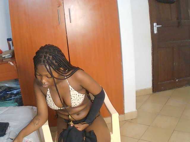 AmaniG live cam on BongaCams