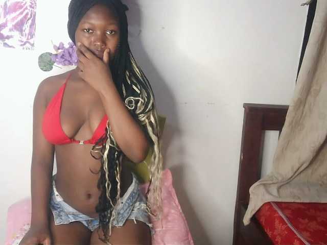AmaniG live cam on BongaCams