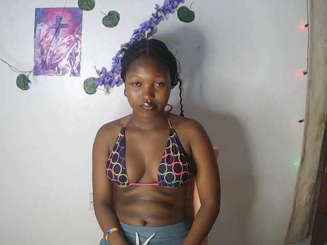 AmaniG live cam on BongaCams