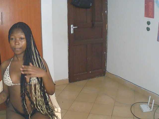 AmaniG live cam on BongaCams