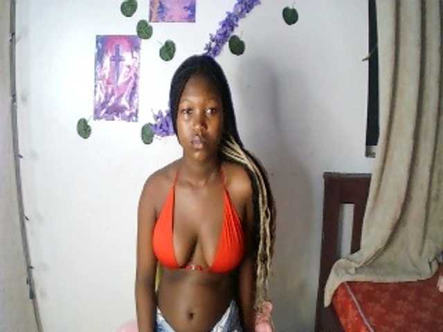 AmaniG live cam on BongaCams