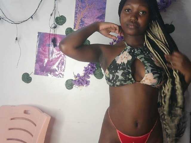 AmaniG live webcam show
