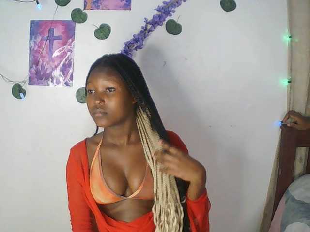 AmaniG live cam on BongaCams