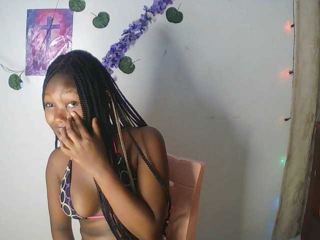 AmaniG live cam on BongaCams