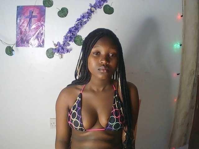 AmaniG live cam on BongaCams