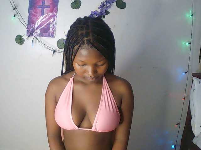 AmaniG live cam on BongaCams