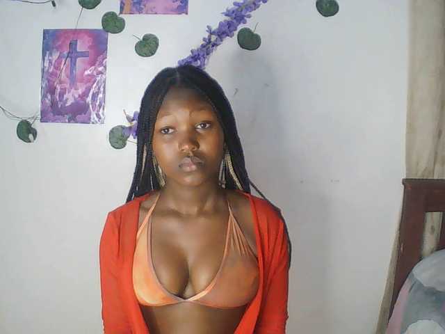 AmaniG live cam on BongaCams