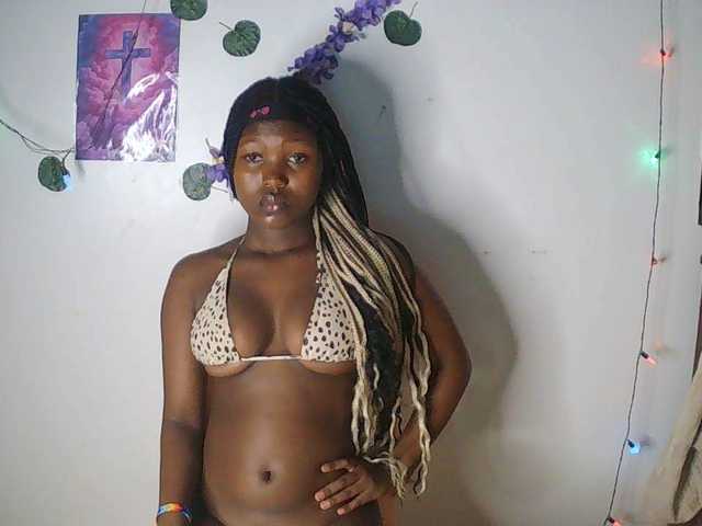 AmaniG live cam on BongaCams