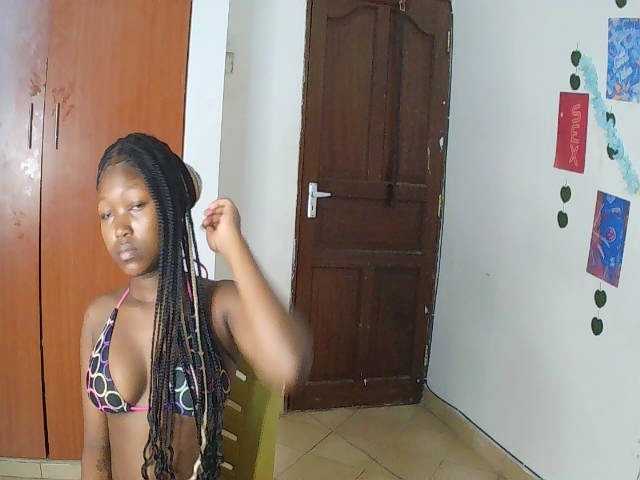 AmaniG live cam on BongaCams