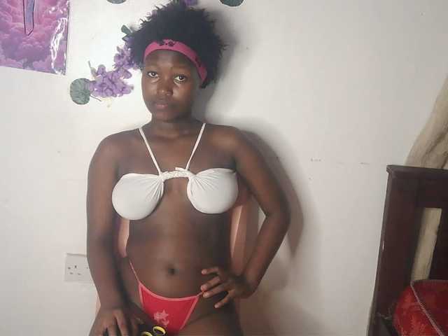 AmaniG live webcam show