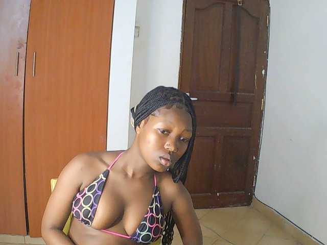 AmaniG live cam on BongaCams