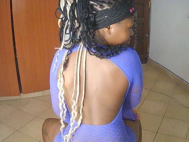 AmaniG live cam on BongaCams